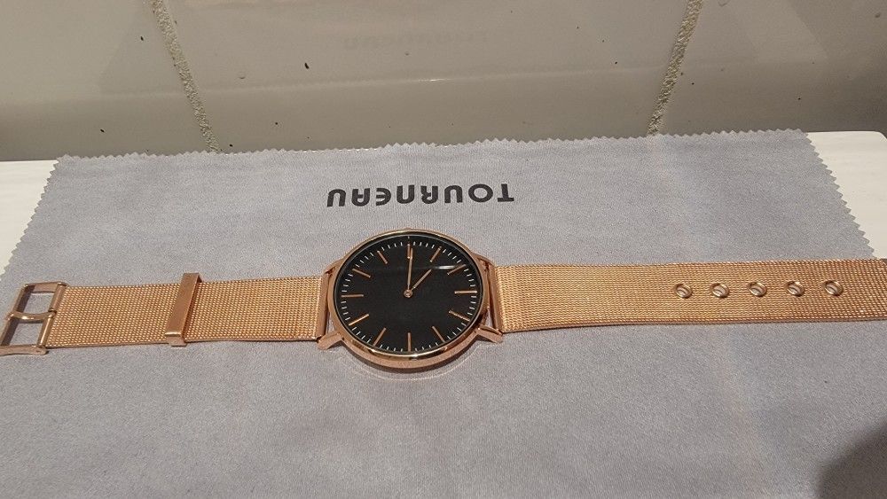 Luxury Quartz Watch
