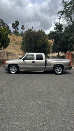 1999 GMC Sierra