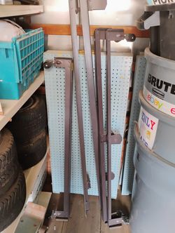 Queen Size Metal Bed Frame With Headboard Mount Option