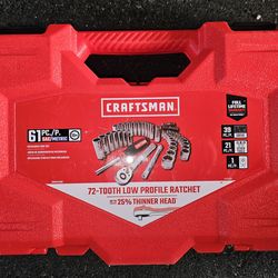 Craftsman 61 Piece Metric and Standard Rachet Set with Hard Case