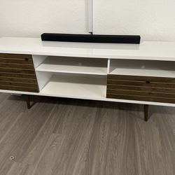 console table under tv 71x15 L 26 1/3 H