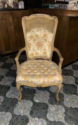 Vintage Gold Wicker Chair