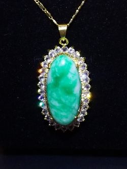 Women's vintage designer Emerald Jade Jadeite Diamond Stimulated