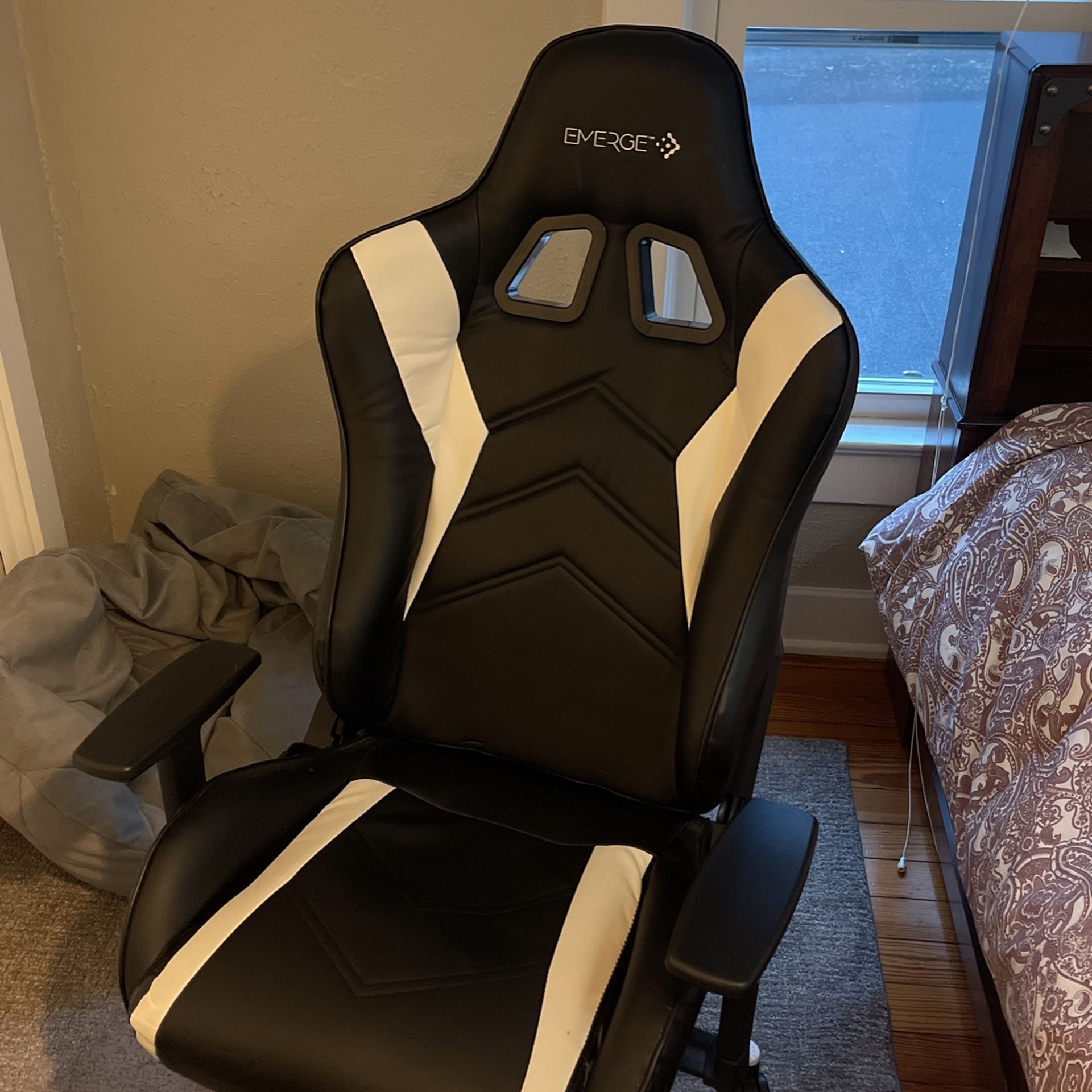 Emerge Gaming/Office chair 