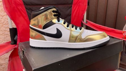 Air Jordan 1 Mid Metallic Gold Size 9.5 Men’s