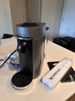Nespresso VertuoPlus Grey + Descaling Kit