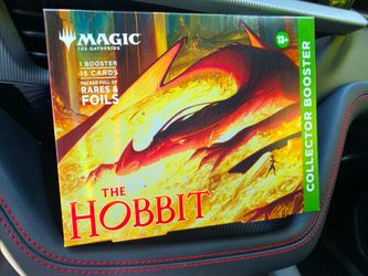 Magic: The Gathering The Hobbit Collector Booster Pack