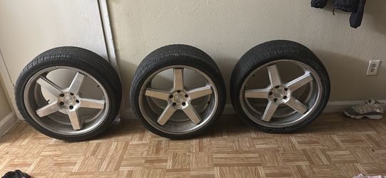 “19in” rims w tiresss
