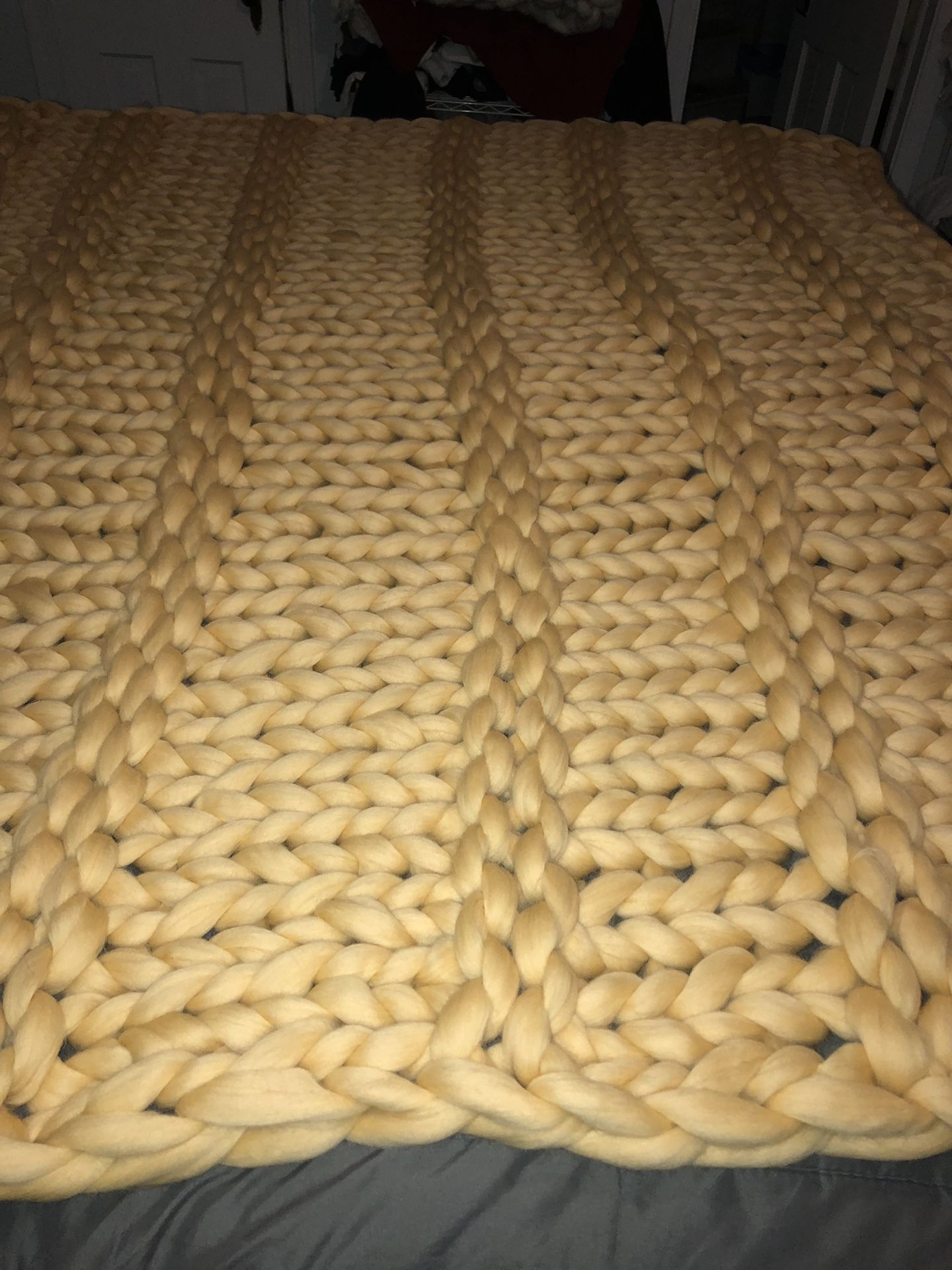 Chunky Knit Blanket