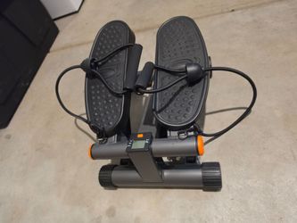 Stair stepper workout equipment