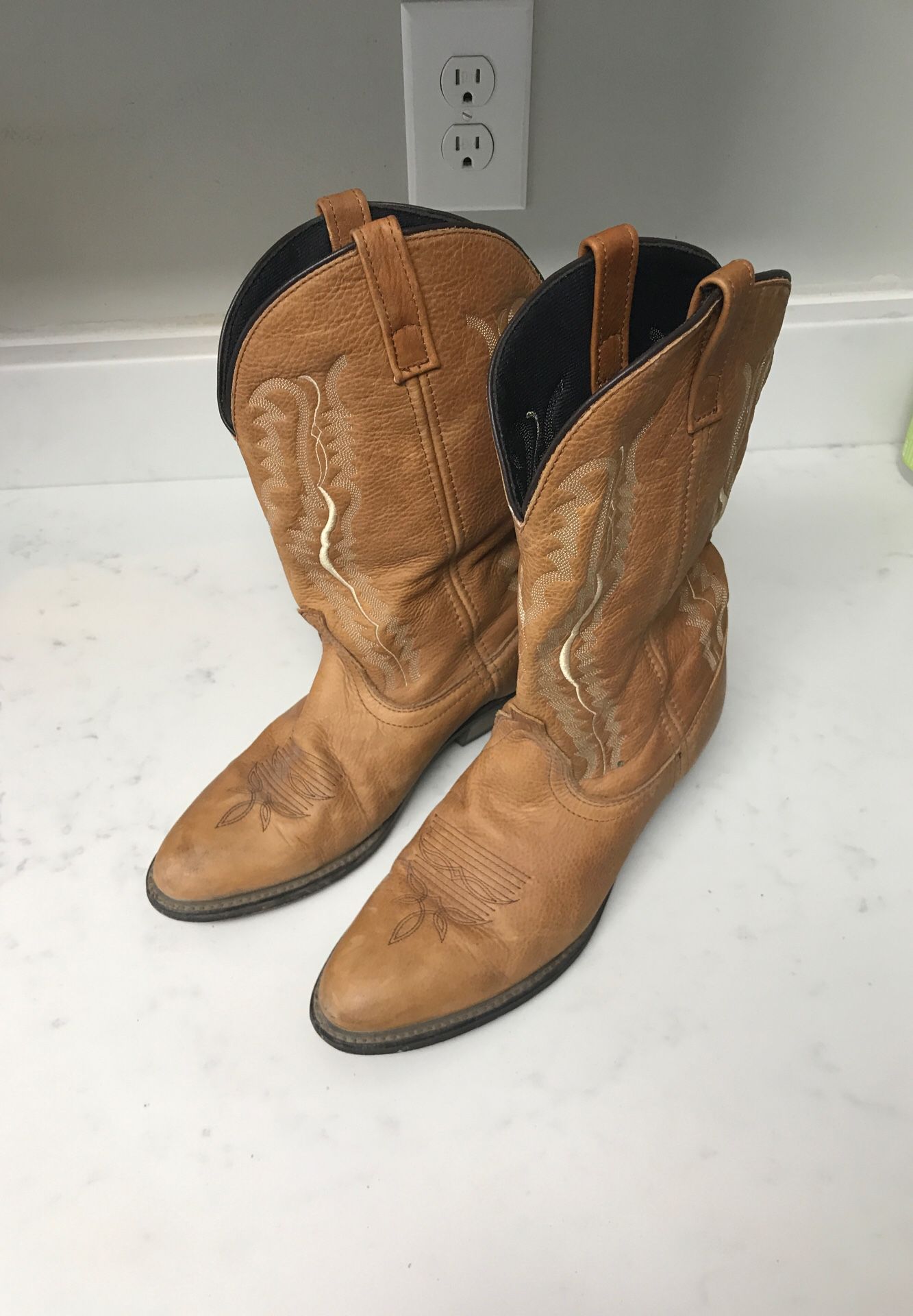 Laredo Abby cowgirl boots - woman’s 10m