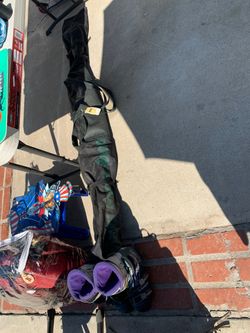 Skis and boots. Women’s size 7