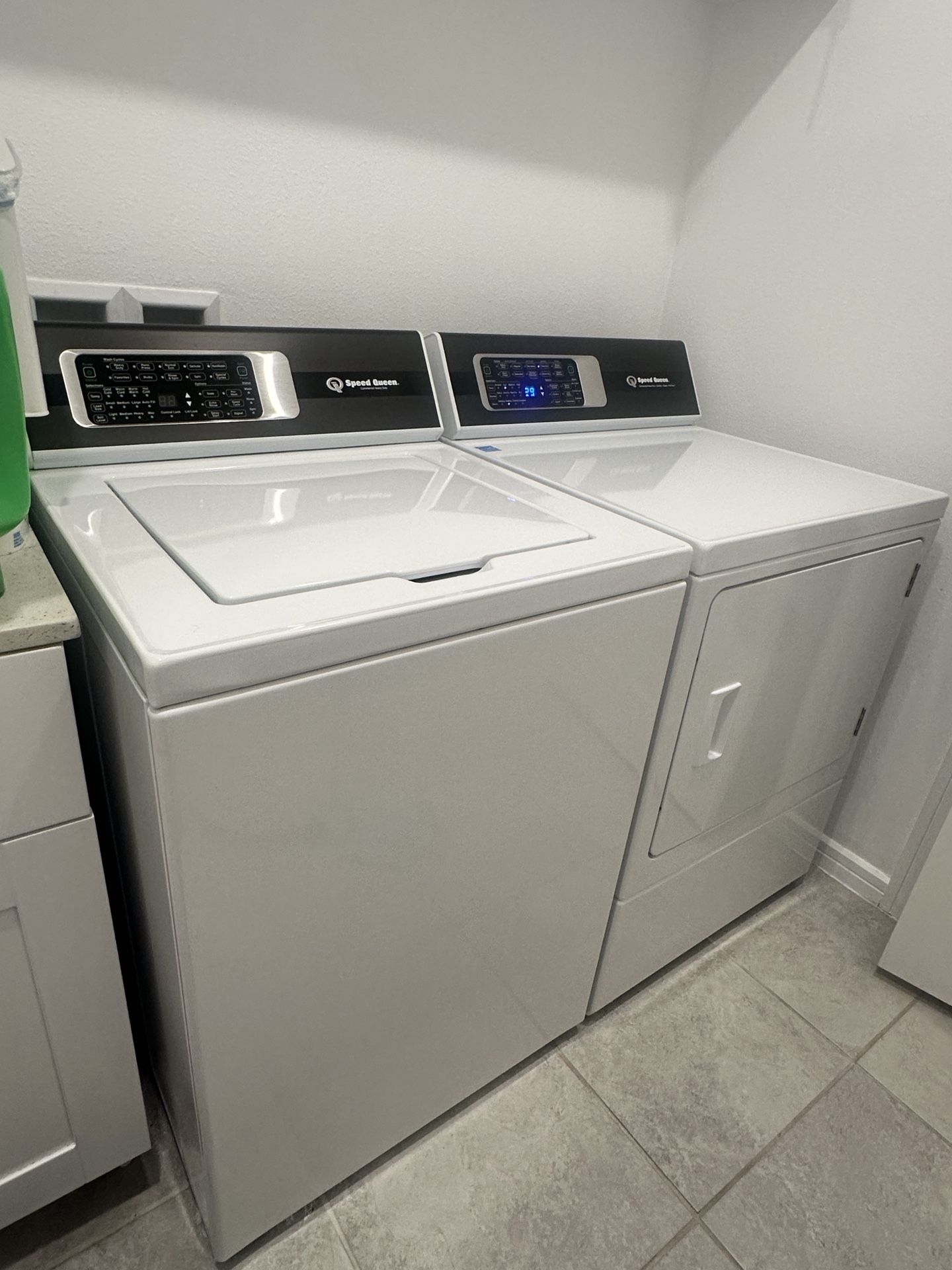 Like-New Speed Queen Washer & Dryer Set (6-Year Warranty)