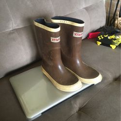 Xtratuf Rain Boots