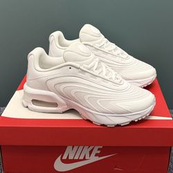$65 Women’s Nike Air Max Brand New 7.5 / 9 / 10 (Men’s 6 / 7.5 / 8.5)