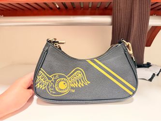 Von Dutch Purse