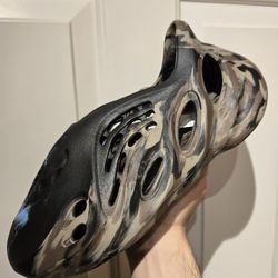 Adidas YEEZY YZY Foam RNR MX Cinder Size 10M