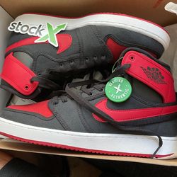 Air Jordan 1 High OG KO. Bred 2015