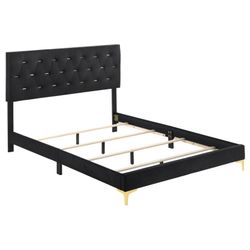 Queen Bed Frame With Mattresses 