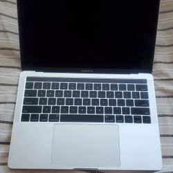 MacBook Pro 13.3 inch, 2017, Intel Core i5, 16GB RAM, SSD 512 GB