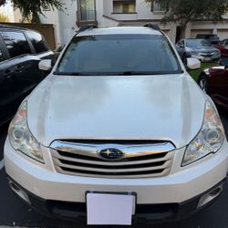 Subaru Outback 3.6R Premium Sunroof Leather Seats