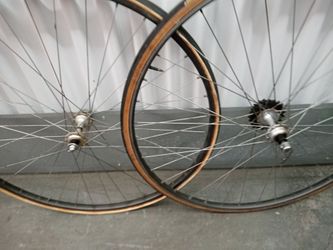 Campagnolo record wheelset