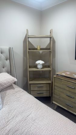 Ladder Shelf 200.00