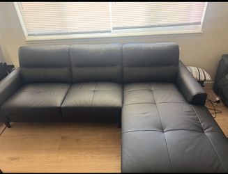 Couch must go moving today