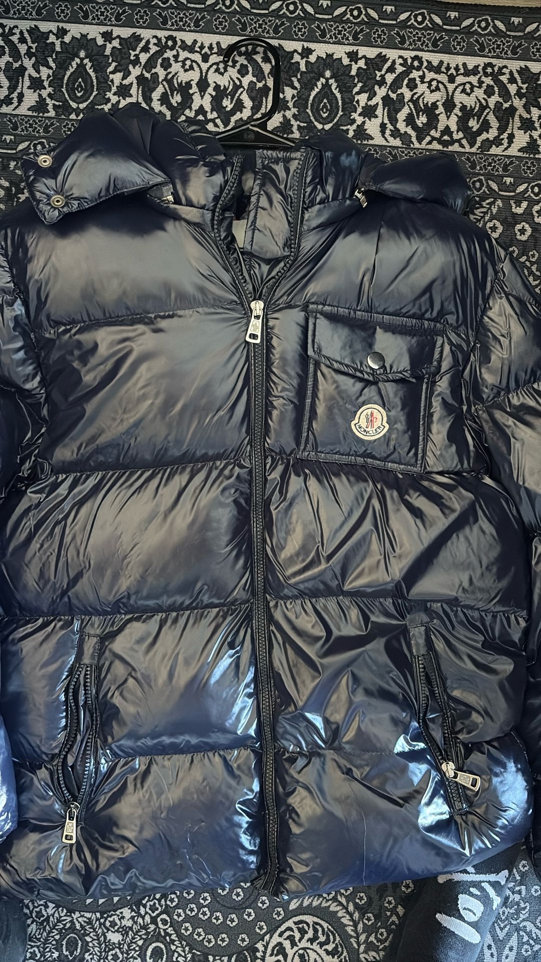 Moncler Puffer Size Small