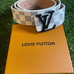 Louis Vuitton Men's Belt