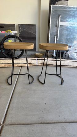 RH Farmhouse oak and black barstools