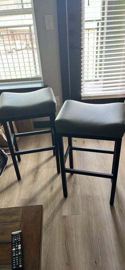 Black and gray bar stools.