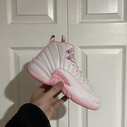 Jordan 12 Pearl Pink Size 5y