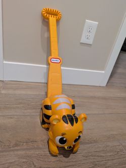 Little Tikes Tiger Push Toy