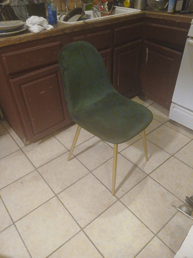 Green Velvet Chair (Set Of 4) 