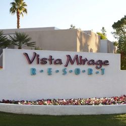 Coachella Hotel for Weekend 1
