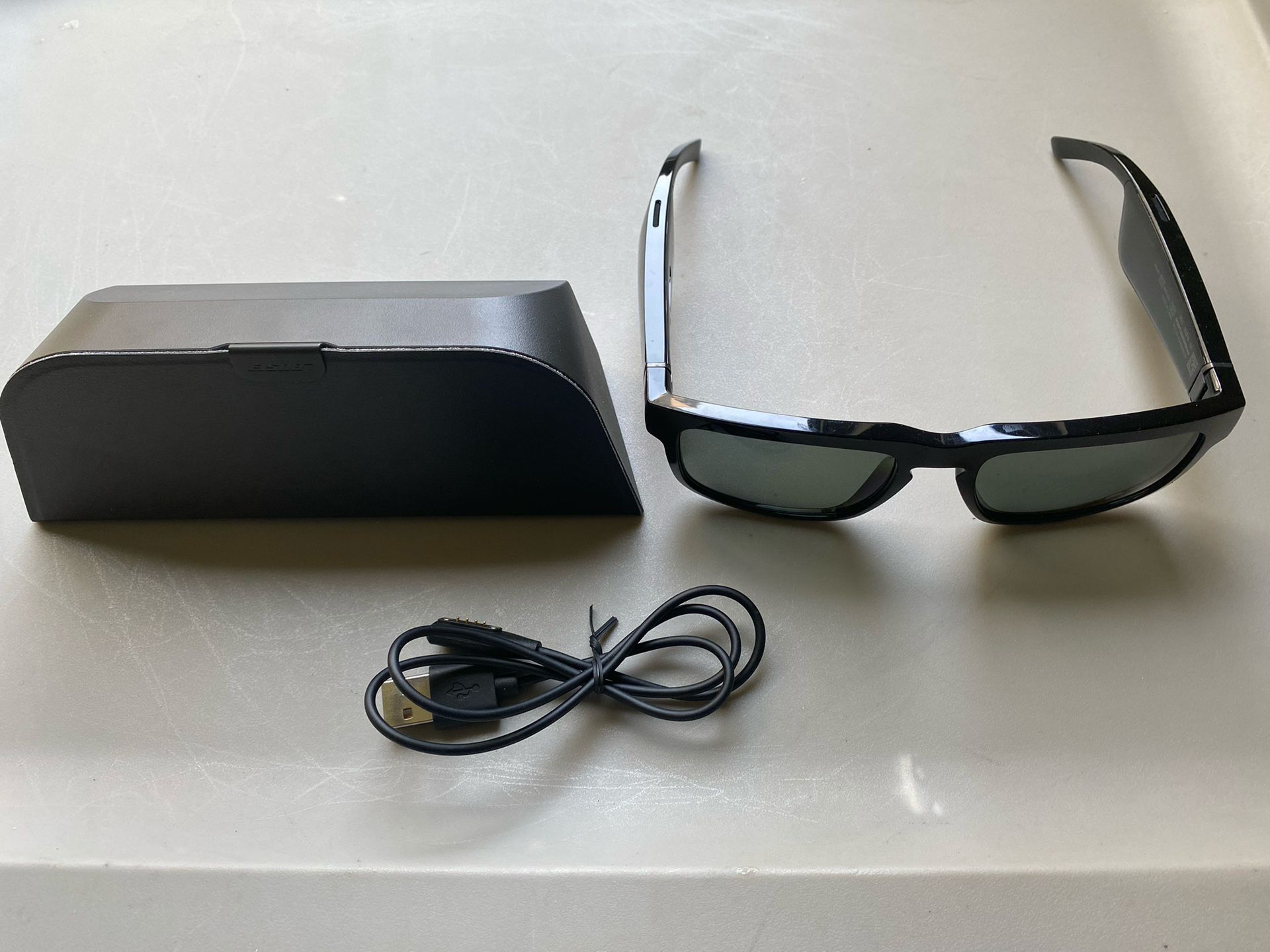 Bose Frames Bluetooth Soprano (Parts/Repair)