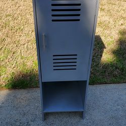 Special Ordered Four Foot Locker Shelf