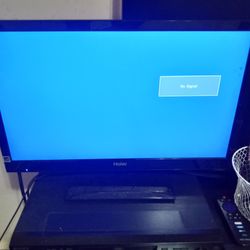 Haier 24" Tv Works Good $20.00