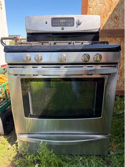 Kenmore Gas kitchen stove appliance