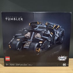 Lego Batman Batmobile Tumbler 76240
