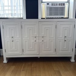Set Of 2 Stunning Sideboard Cabinets 