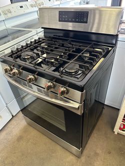 Samsung gas stove 30”(1 month warranty)