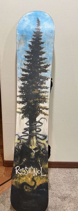 Rossignol snowboard, excellent condition. Length - 65 inches
