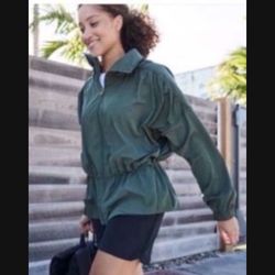 WOMENS SMALL CALIA JACKET FULL ZIP LIGHT WEIGHT 