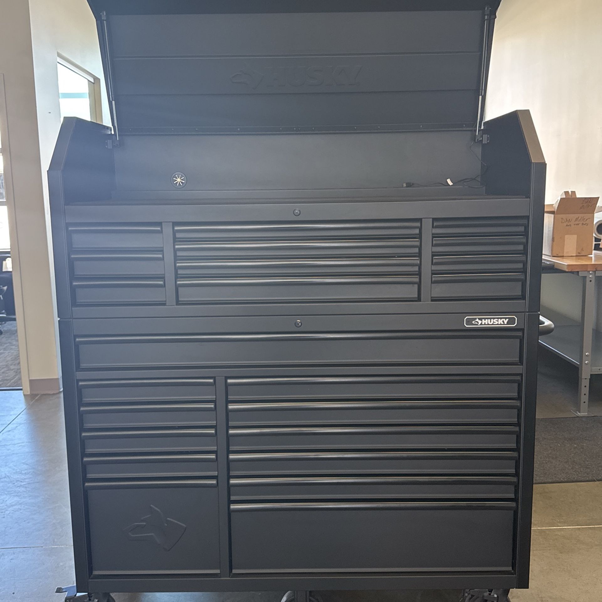 Husky 56” Top And Bottom Heavy Duty Tool Box