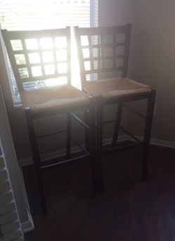 Bar stool chairs. Pick up only
