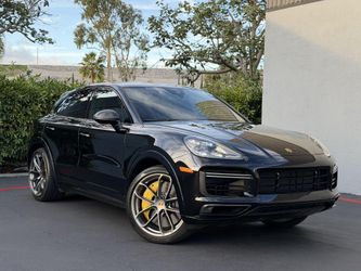 2023 Porsche Cayenne E-Hybrid Coupe