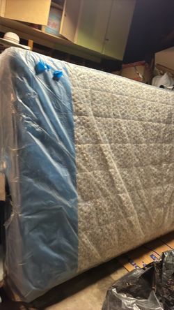New full size mattress