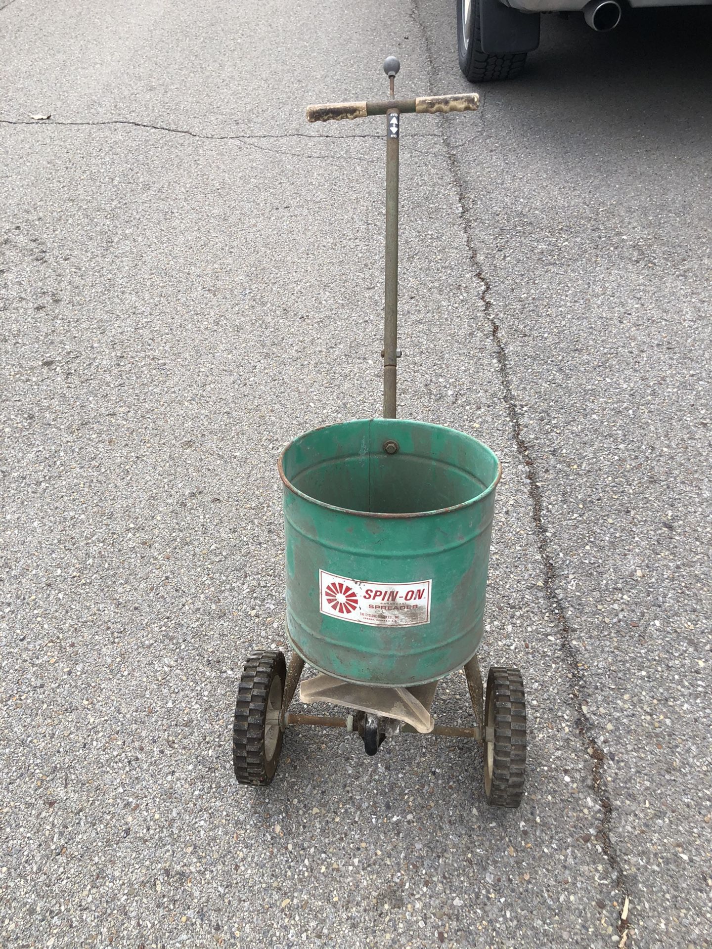 Vintage Cyclone Seeder Company Spin-On Broadcast Spreader